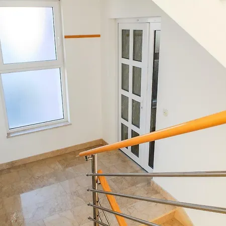 Apartment Ana